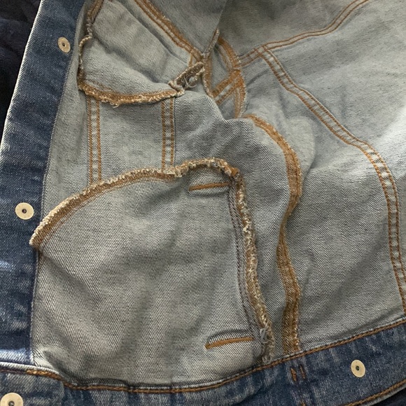 Wonder nation denim jacket. Size 6-7 girls. Pre-owned. In Excellent shape. - Picture 12 of 12